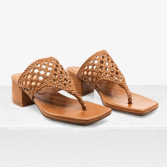 Andrea Gomez 'Brenda' Tan Camel Thong Sandal 39 - Picture 1 of 6